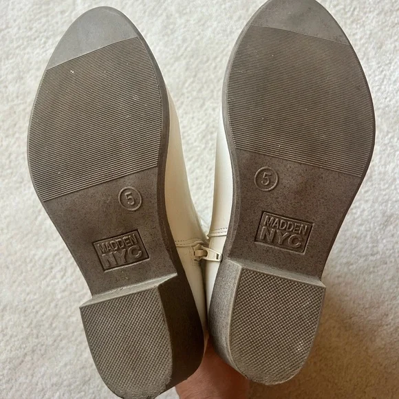 Madden NYC Little Girl & Big Girl Fashion Cowgirl White Western Boot - Picture 4 of 5